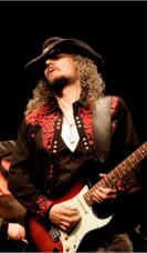 Sonntag 24.09.2023 - Demian Dominguez Band live im Schabreu