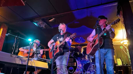 16.01.2023 Axel Uhde und THE BEG TOO live im Schabreu