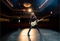 Freiag 11.10.2024 ab 20:00 Uhr live im Schabreu.de - Sebastian Dracu