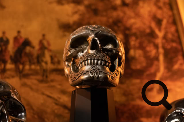Totenkopf Deko im Schabreu