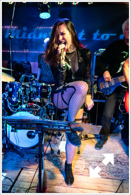 Midnight to Six rocken zum wiederholten Male live das Schabreu in Braunschweig