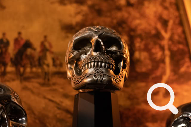 Totenkopf Deko im Schabreu