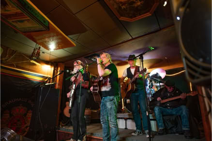 Sa 12.12.2026 - Live Jahresabschlusskonzert THE BEG ON im Schabreu